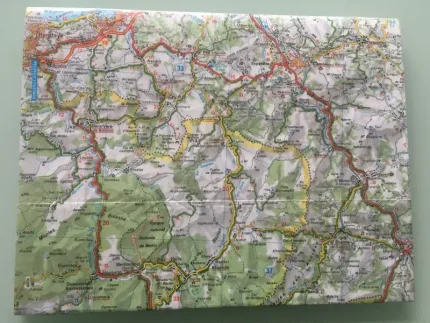 Carnet de dessin recouvert de la carte routière PAYS BASQUE moyen format 2