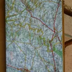 Carnet de dessin recouvert de la carte routière l_ISLE-JOURDAIN moy format 1