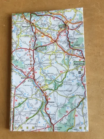 Carnet de notes recouvert de la carte routière AUXERRE moyen format 1 atelier-béarnais