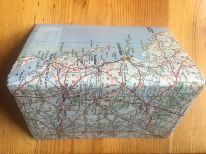 Carnet de notes recouvert de la carte routière POITOU-CHARENTE moyen format 3. atelier-béarnais