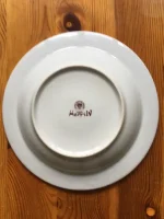 ASSIETTE-DEVINETTE à garbure HENRI IV rouge bordeaux 2 atelier-bearnais