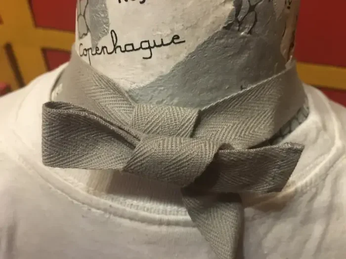 Tablier 4 ans CHATS moutarde 4 atelier-béarnais