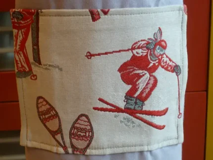 Tablier 8 ans SKIEUR gris perle 2 atelier bearnais