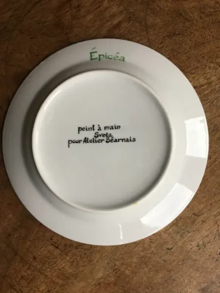 ASSIETTE-DEVINETTE à dessert EPICEA blanche 2 atelier-bearnais