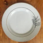 ASSIETTE-DEVINETTE à dessert FRENE blanche 1 atelier-bearnais