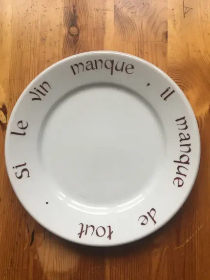 ASSIETTE-DEVINETTE plate PROVERBE ROMAIN chataîgne 1 atelier-bearnais