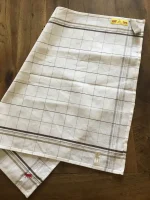 Essuie-verres bbrodé d_1 VACHE BEARNAISE en coton et lin blanc_chocolat 1 atelier-bearnais 2